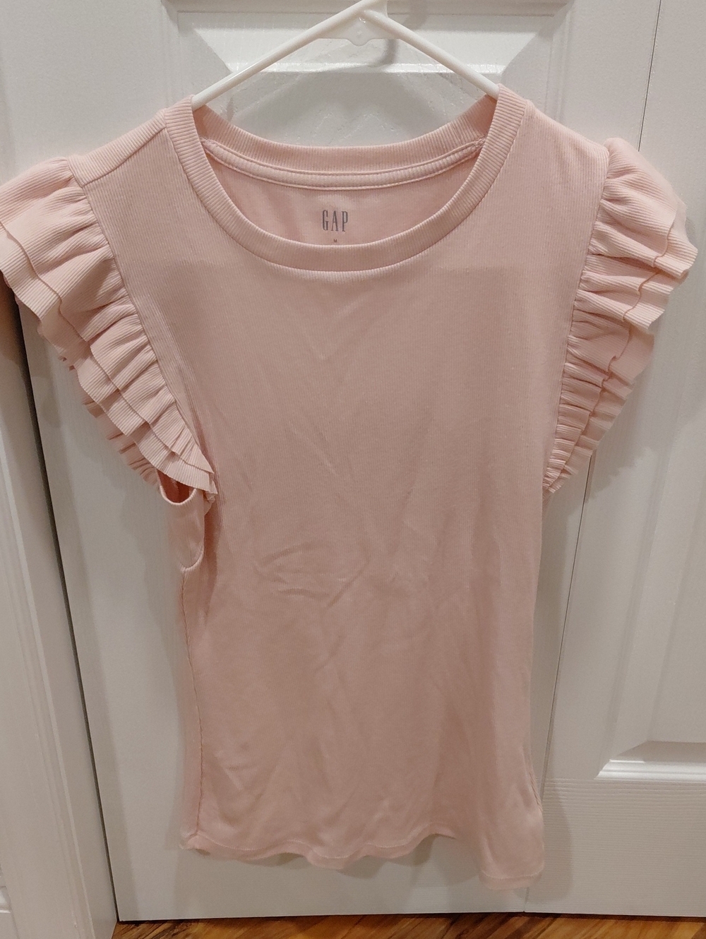 GAP Light Pink Ruffle Sleeve Short Sleeve Top
